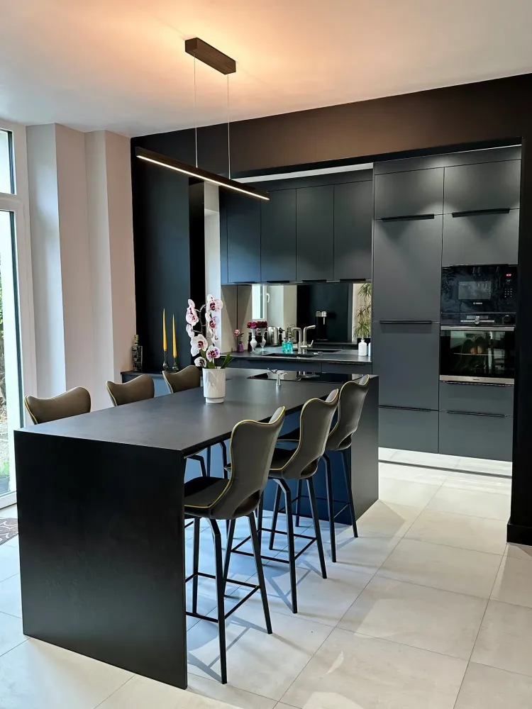 table-de-cuisine-sur-mesure