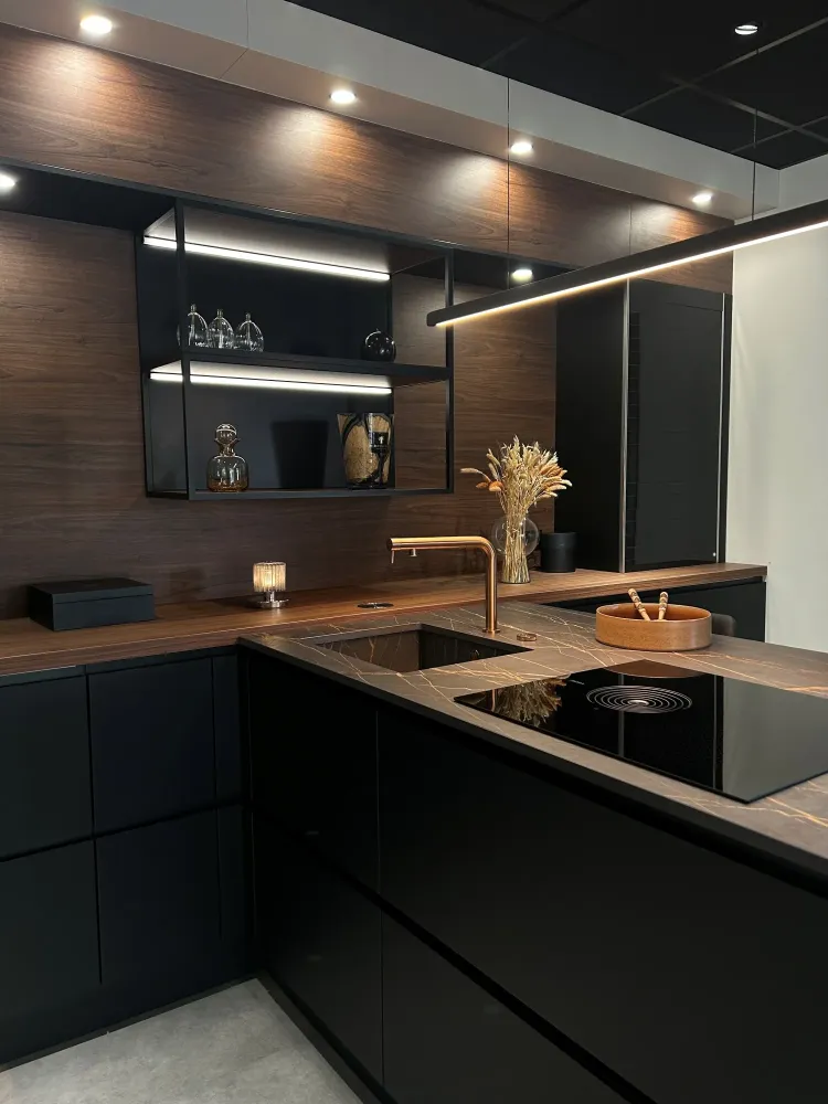 showroom_cuisine_noire_4
